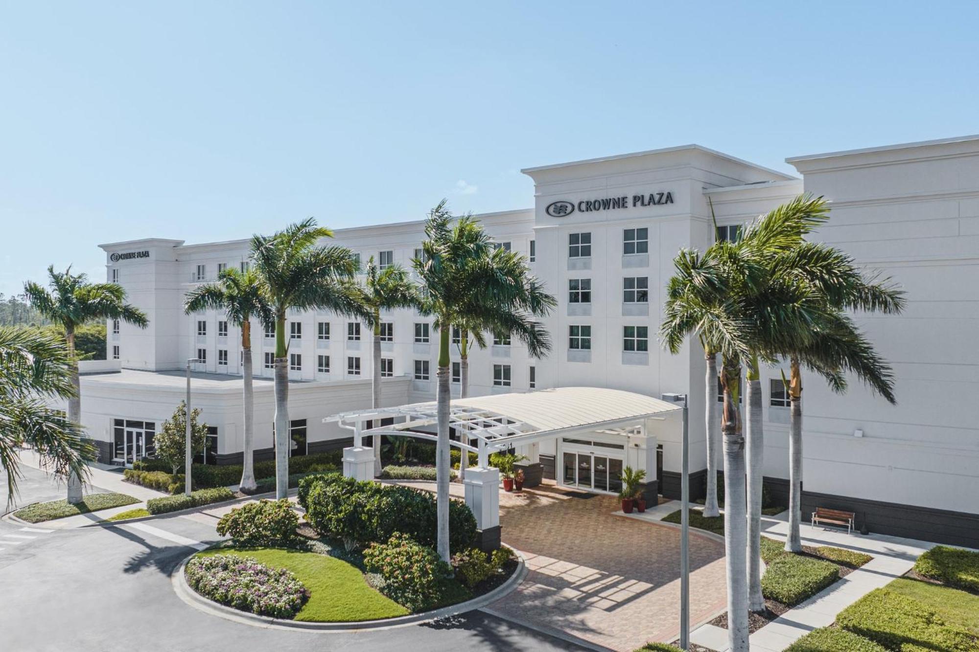 Hotel Crowne Plaza Ft Myers Gulf Coast By Ihg Fort Myers Zewnętrze zdjęcie